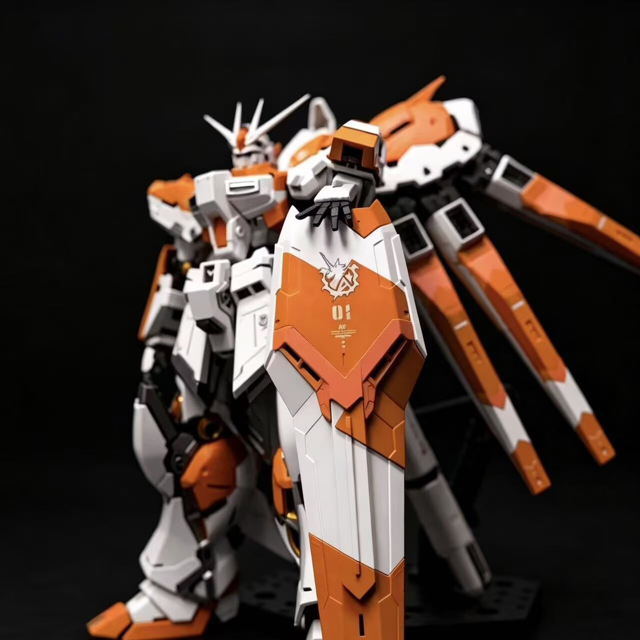 ZHUJIANG Modelo Rg Manatee 1/1 - Bandai Model Gundam Rg reseña y precio
