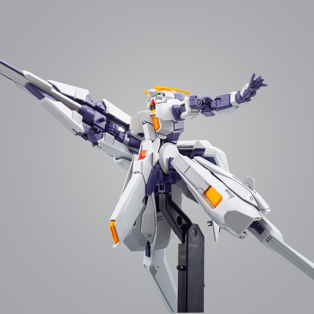 Kit de Modelo Gundam RX-124 TR - Bandai Model Gundam Hg reseña y precio